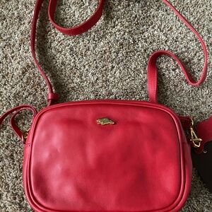 NWT Roots Canada Cherry Red Leather Camera Bag
